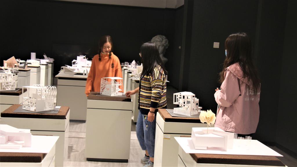精产国品一二三产区蘑菇视频