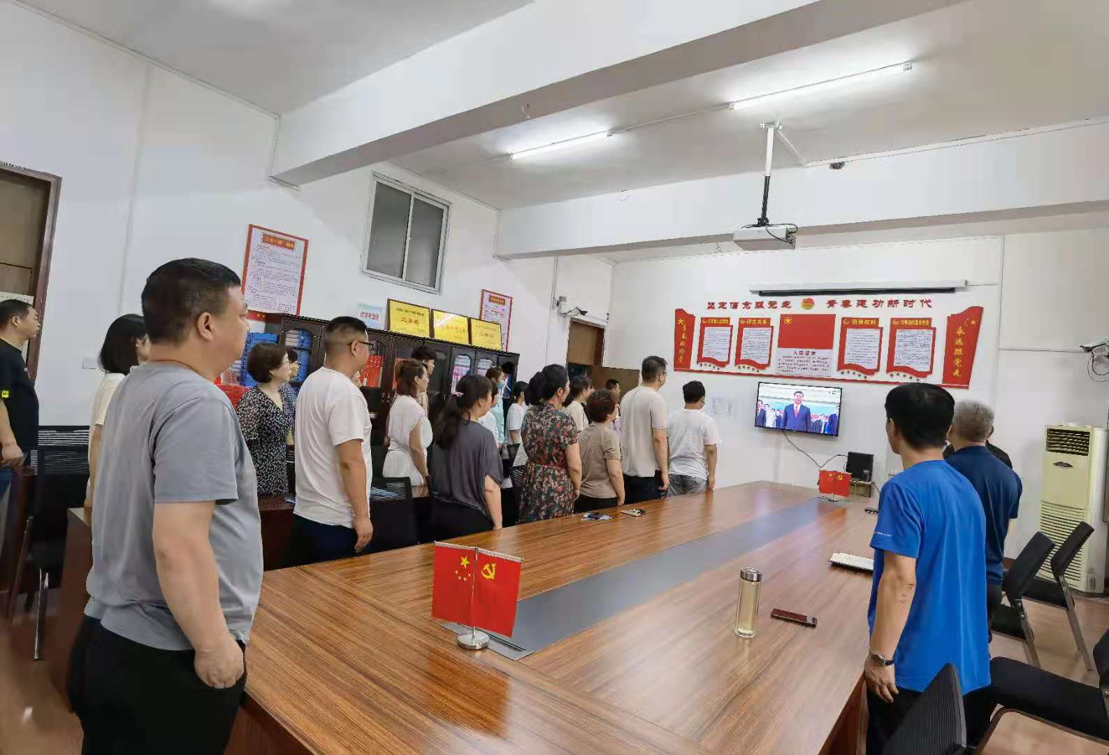 精产国品一二三产区蘑菇视频