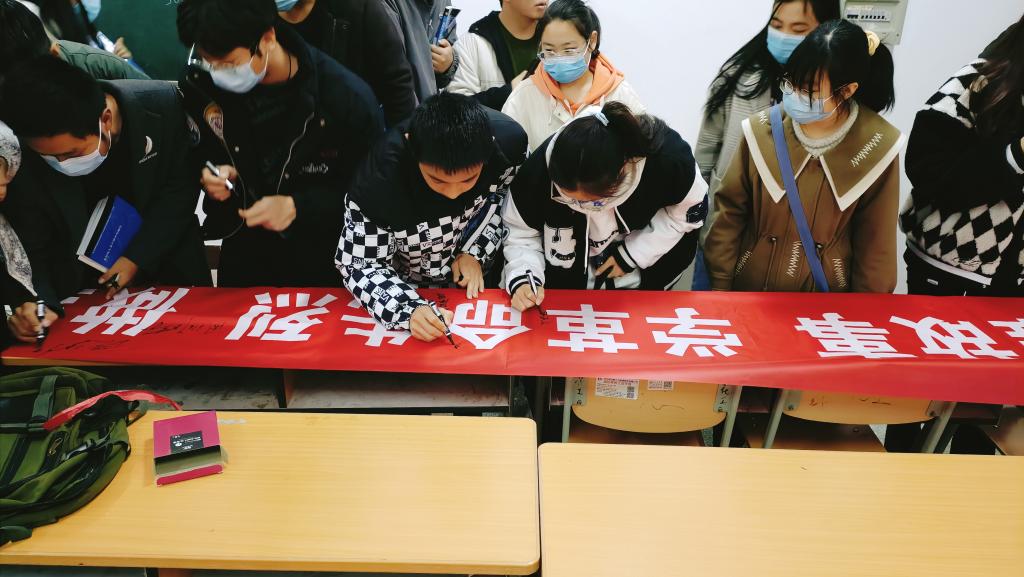 精产国品一二三产区蘑菇视频